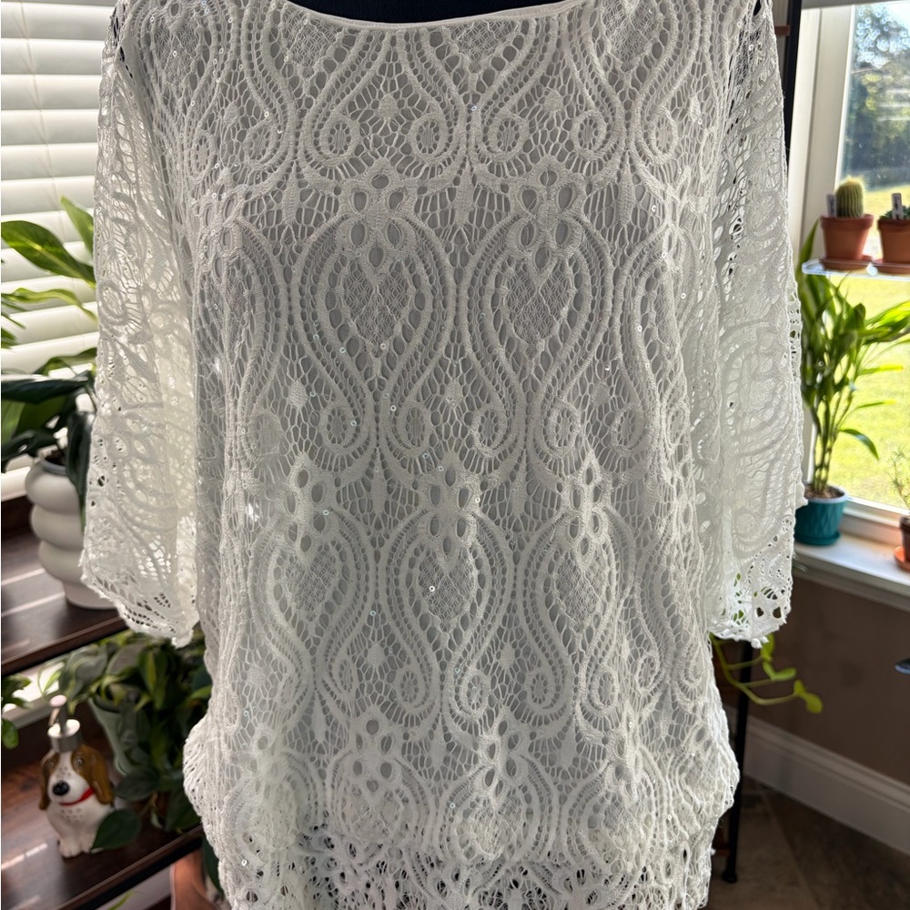 Brittany Black White Lace Blouse